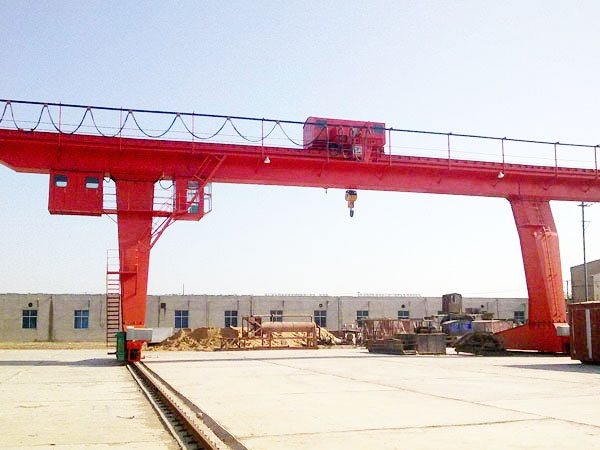 MDG型電動(dòng)單主梁吊鉤門(mén)式起重機(jī)